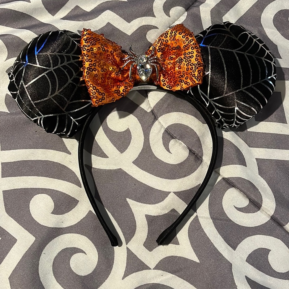 Minnie Mouse Halloween ears